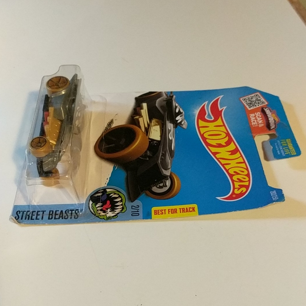 Hot Wheels Bad Rattitude - Picture 5 of 8